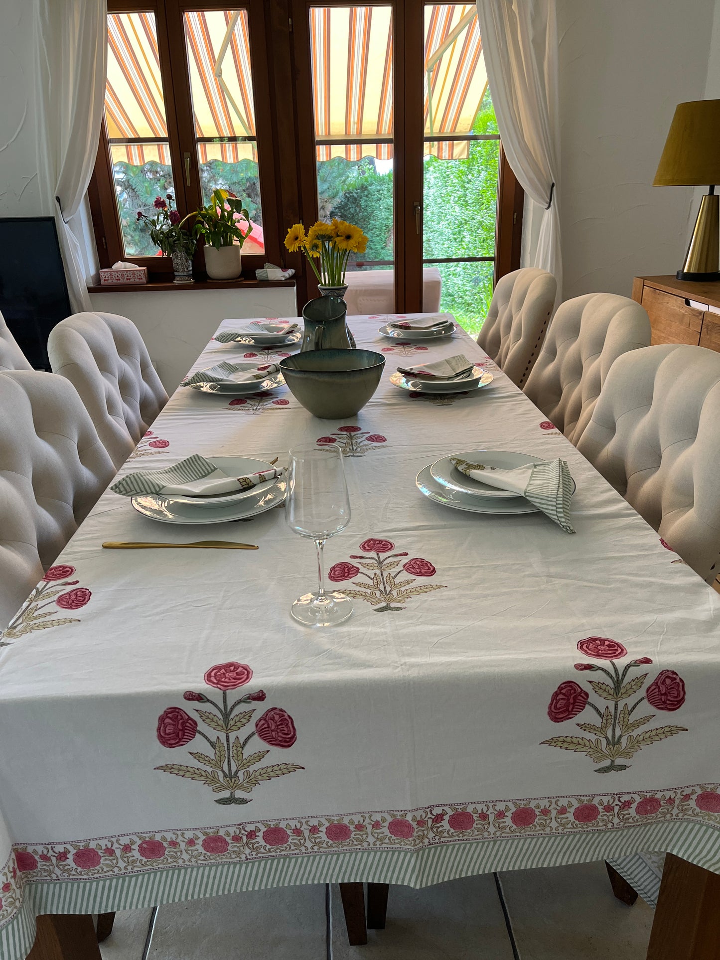 8 Seater Hand Block Printed Table Cover with napkins (Harmony)