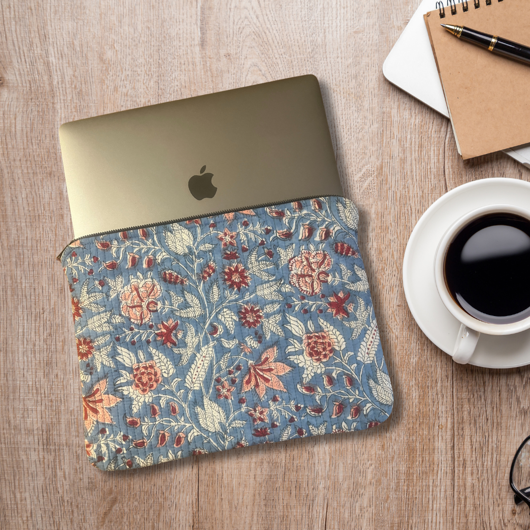 MacBook Sleeve (Sama)