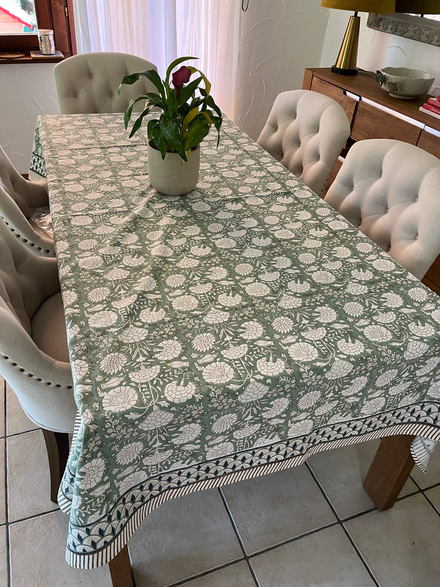 Hand Block Printed Table Cover with Napkins (Mana)